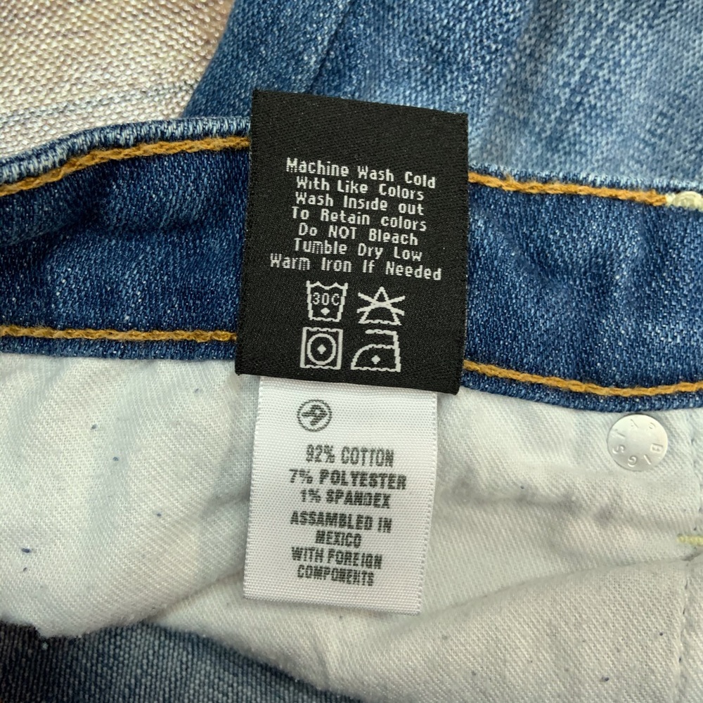 Big Star Rikki Low Rise Cut Off Jeans - Picture 5 of 6